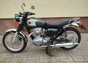 KAWASAKI W800