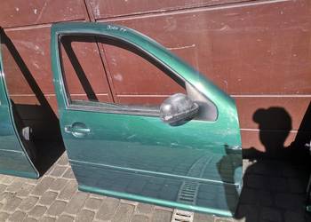 VW BORA DRZWI PRAWY PRZÓD LC6M