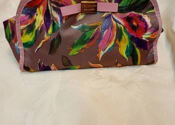 TED BAKER/duża kosmetyczka z Londynu