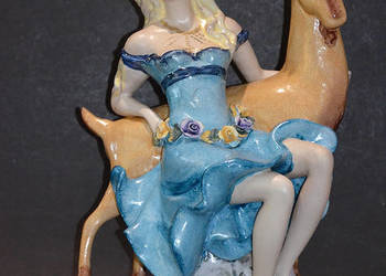 Roceram porcelana znak Zodiaku KOZIOROŻEC do kolekcji, 36 cm Roceram porcelana znak Zodiaku KOZIOROŻEC do kolekcji, 36 cm