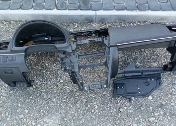 Deska rozdzielcza konsola kokpit Toyota Avensis T27 Europa