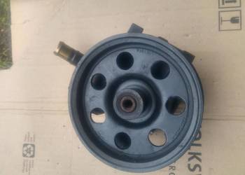 FORD Focus MK1 1,6 pompa wspomagania