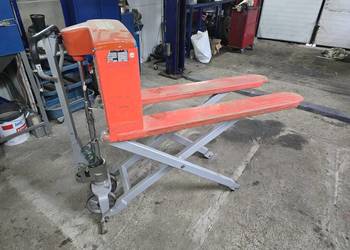 Elektryczny paleciak nożycowy Suffel