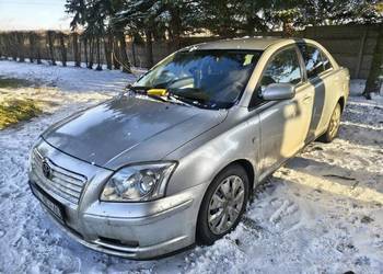 Toyota avensis t25 1.8 vvti sedan