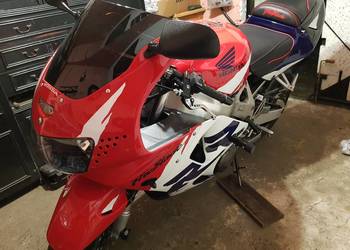 Honda Cbr 900 sc33 fireblade Honda Cbr 900 sc33 fireblade