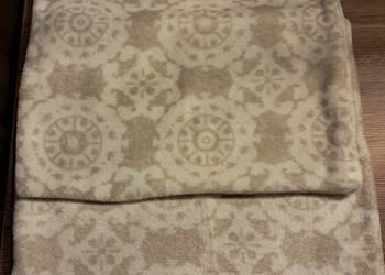 2 poszewki welurowe, używane na jaśki w stanie bdb 37x42 cm