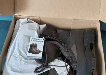 Buty letnie wojskowe róż 42