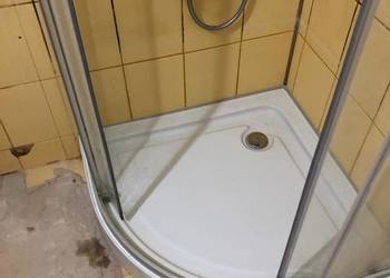 Kabina szklana z brodzikiem półokrągła Breezz 80 x 80 x 195