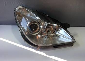 MERCEDES CLS W219 PRAWA LAMPA PRZÓD
