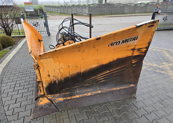 Pług strzałkowy duży do odśnieżania SICO METAL regulowany hydraulicznie