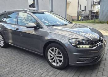 VW Golf VII 1.6 TDI LIFT Automat