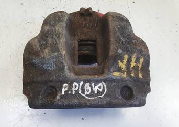 Volvo XC90 II PRZEDNI ZACISK HAMULCOWY prawy przód PASAŻERA 31381549