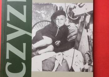 ( 2990 ) Ojczyzna Wielu