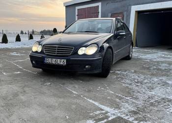 Mercedes-Benz C220