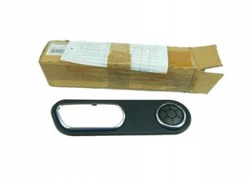 OSŁONA KLAMKI DRZWI PRAWY PRZÓD DODGE RAM 09