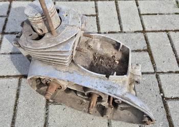 Silnika motocykla Jawa 250 typ 353 skrzynia biegów wał korbowy kartery