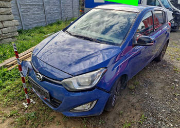 hyundai i20- 11.2014- 1.2 benzin- 63kw- 116000mm- uszkodzony !!