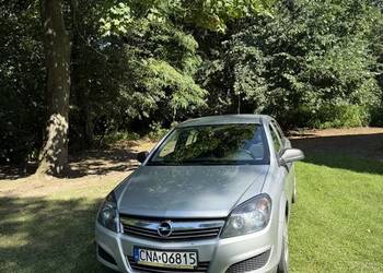 Astra h 1.6 2011 115km