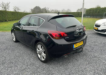 Opel Astra Opel Astra J 1.4T 2010r Cosmo Skóra Nawigacja Alufelgi Serwis H…