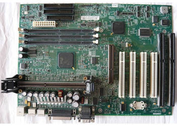 Compaq 118053 Foxconn - FW82443BX FW82371EB - Płyta główna