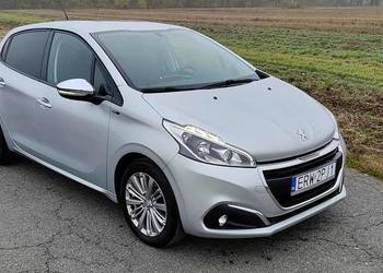 Peugeot 208 1.2 benzyna