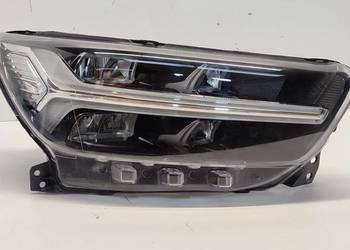VOLVO XC40 LAMPA PRAWY PRZÓD ANGLIK RHD 31655986 31655999