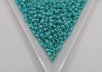 Koraliki TOHO Round Opaque-Lustered Turquoise 8/0-132