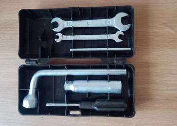 Zestaw kluczy fiat 126p Maluch