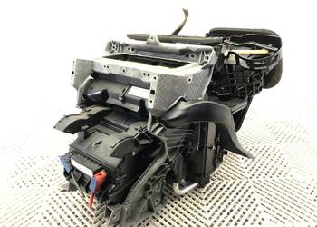 NAGRZEWNICA KOMPLETNA KOMBAJN VOLVO V60 I P31348268 Kombi 10-18 KOMBAJ