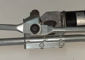 Mechanizm wycieraczek silnik 404871 Bmw e87