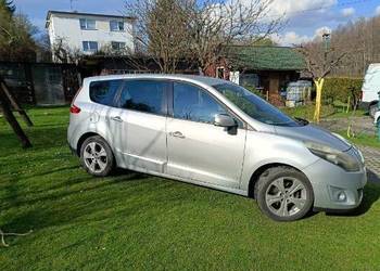 RENAULT GRAND SCENIC III