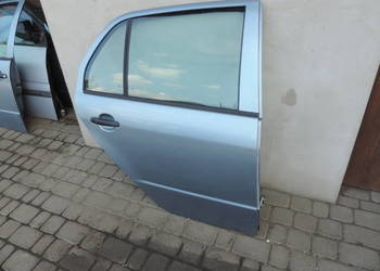 SKODA FABIA 1 HB 5D DRZWY PRAWY TYŁ 9151