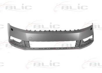 ZDERZAK PRZEDNI (Z OTW NA SPRYS, GRUNT)-VW PASSAT B7 08/10->