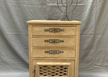 Dębowa szafka z dwoma szufladami