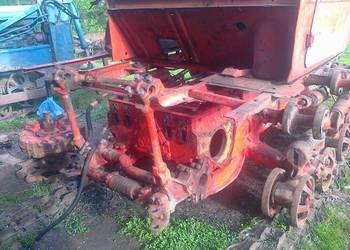 dt 75 błotniak części det 75 spycharka dt75b spych czop rolka