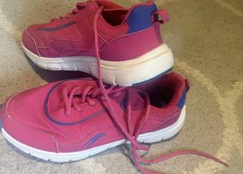 Różowe buty sportowe / sneakersy damskie roz. 39 – wygoda i styl!