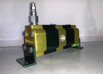Vivoil 9RS02D23 Flow divider