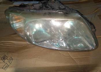 Voyager IV 02r lampa prawa przód przednia