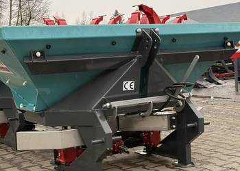 rozsiewacz nawozów dwutalerzowy solidny 400,600,800,1000,1200 litrów