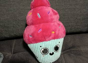 maskotka to Mufinka Marylka z kolekcji "Gang Produkciaków