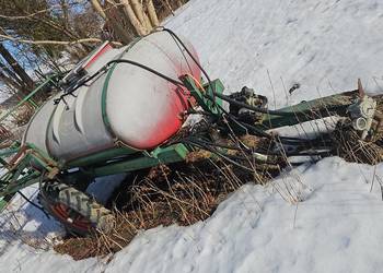 Sprzedam opryskiwacz moskit 1600L