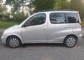 TOYOTA YARIS VERSO 1.3benzyna