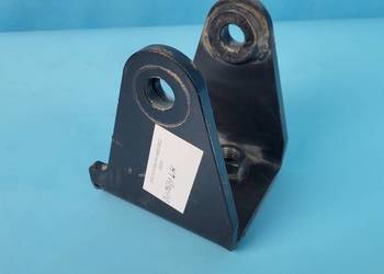 CASE IH PUMA 145 12r WSPORNIK KABINY LEWY 84177681