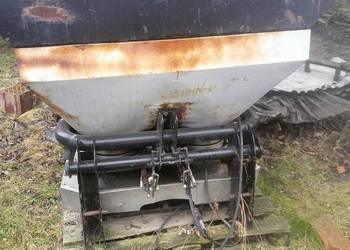 ROZSIEWACZ NAWOZU MOTYL 1200