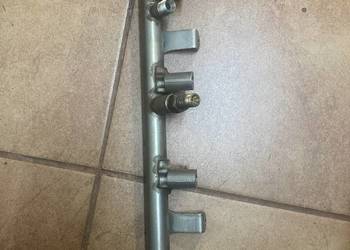 LISTWA WTRYSKOWA LEWA AUDI S4 B8 S5 8T 4.2 FSI CAU CAUA 079133315E LISTWA WTRYSKOWA LEWA AUDI S4 B8 S5 8T 4.2 FSI CAU CAUA 079133315E