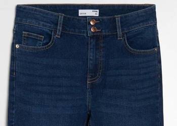 Jeansy damskie Sinsay