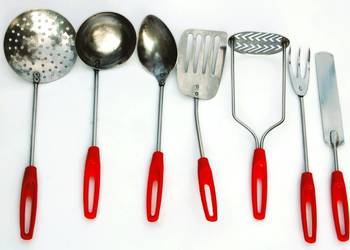 Łyżki, chochla, widelec, sitko, cedzak, nóż kuchenne, PRL, vintage