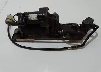 KOMPRESOR ZAWIESZENIA NIVO BMW E61 6777827
