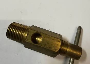 Zawór/kranik chłodnicy mosiężny M16-17x 1,5