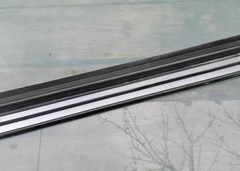 Listwa progowa przód mercedes w210 2106800135